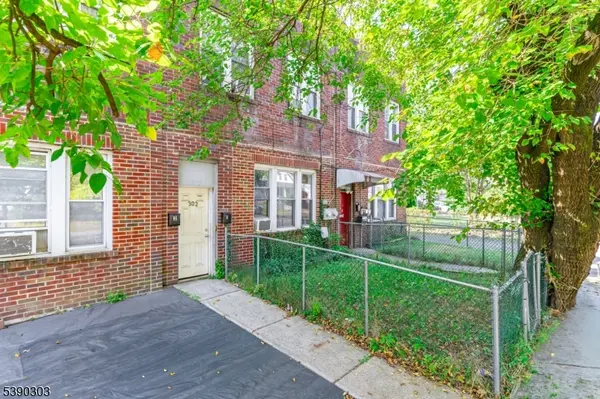 Englewood City, NJ 07631,302 W Forest Ave