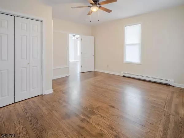 Sussex Boro, NJ 07461,48 Unionville Ave #A