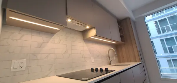 55 Mercer ST #319, Toronto C01, ON M5V 0W4