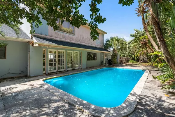 Melbourne Beach, FL 32951,232 River Walk Dr