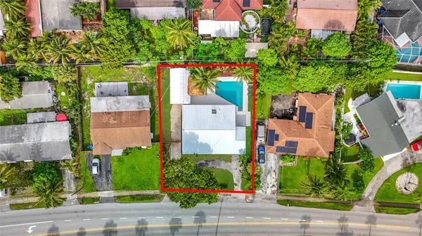 Lantana, FL 33462,1317 S Broadway