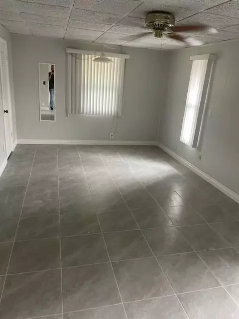 Hollywood, FL 33020,1901 Pierce St #7