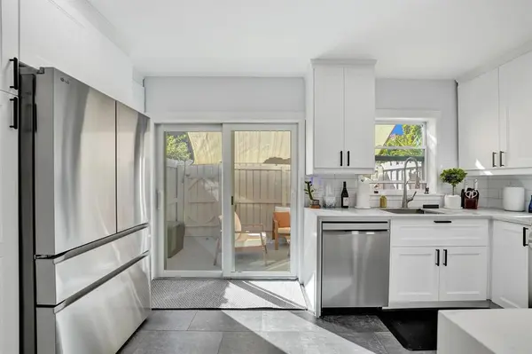 Wilton Manors, FL 33305,120 NE 20th Ct #5D