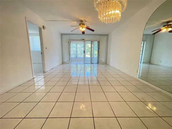 Lauderdale Lakes, FL 33313,2900 NW 47th Ter #209A