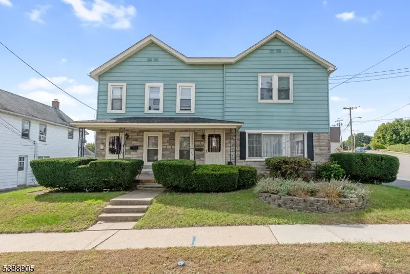 100 Allen St, Netcong Boro, NJ 07857