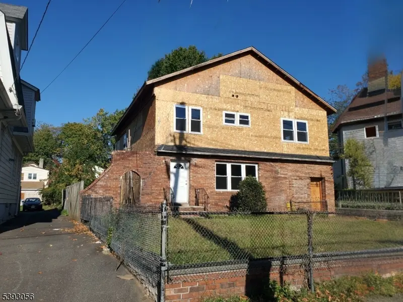 Hillside Twp., NJ 07205,1406 Maple Ave