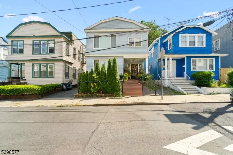 Newark City, NJ 07112,12 Patten Pl