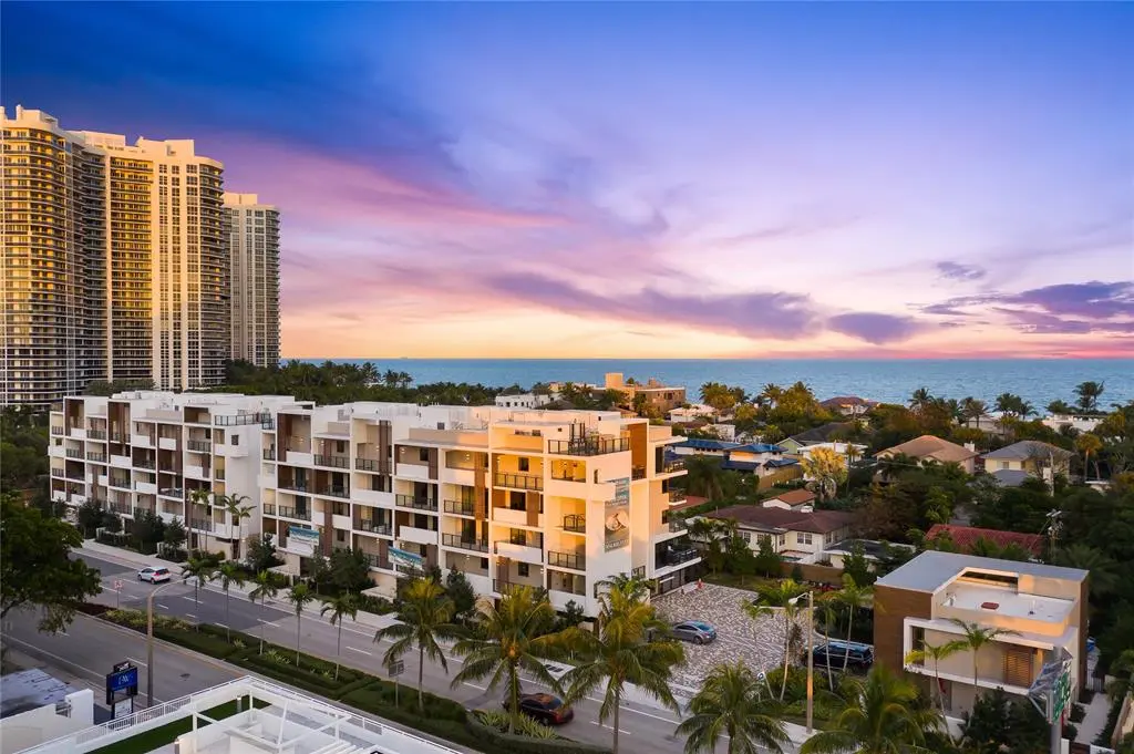 Fort Lauderdale, FL 33308,3040 N Ocean Blvd #N106