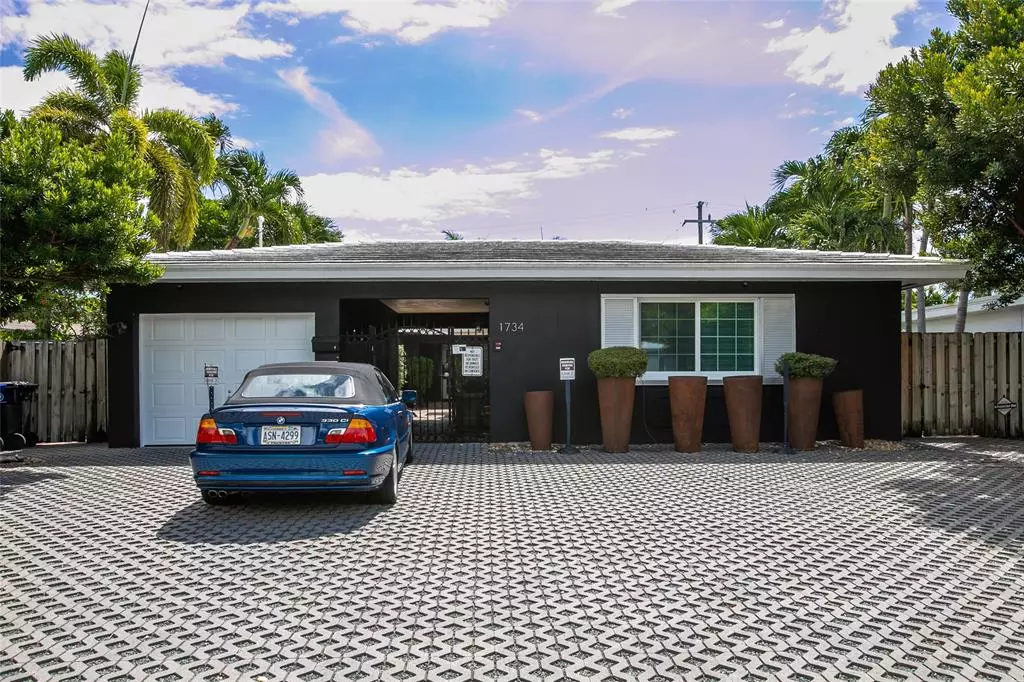 Fort Lauderdale, FL 33305,1734 NE 20th Ave #2