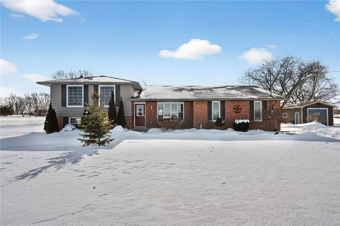 West Lincoln, ON L0R 2A0,6140 Sixteen RD