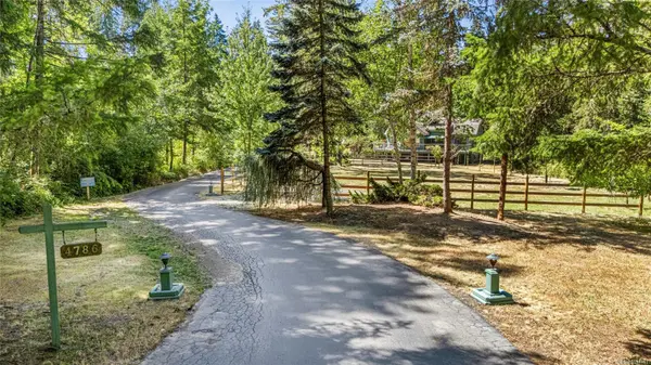 4786 Hillbank Rd, Cowichan Bay, BC V0R 1N1