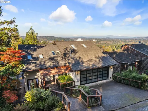 Lake Oswego, OR 97034,1060 UPPER DEVON LN