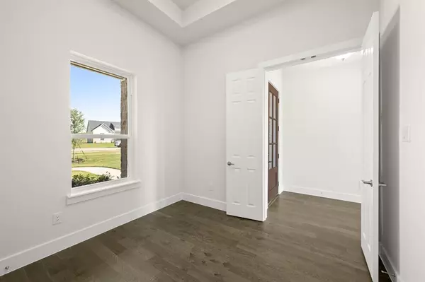 Weatherford, TX 76085,1300 Green Ridge Drive