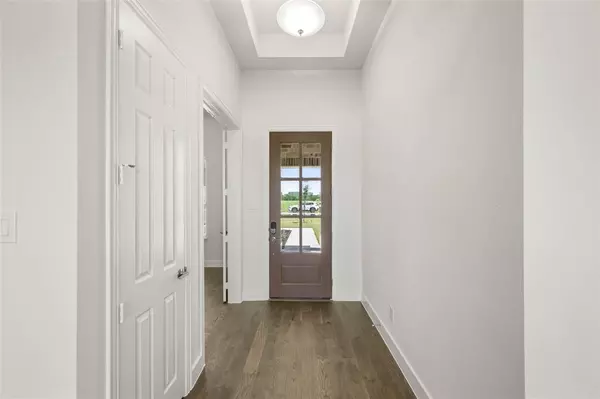 Waxahachie, TX 75167,221 Olson Road