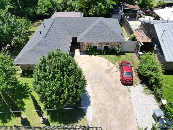 Dallas, TX 75217,1825 E Shore Drive