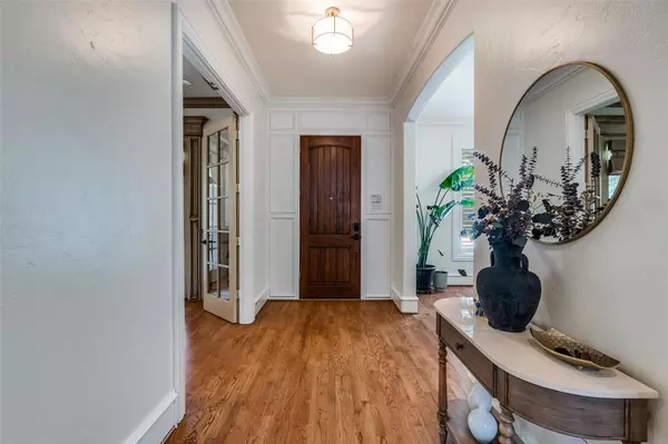 Dallas, TX 75206,6039 Goodwin Avenue