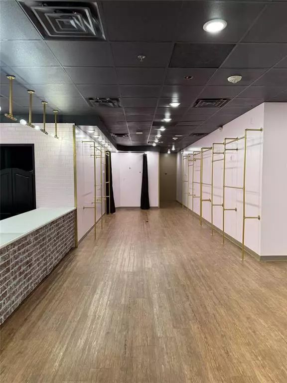 Willow Park, TX 76087,327 Shops Boulevard #103