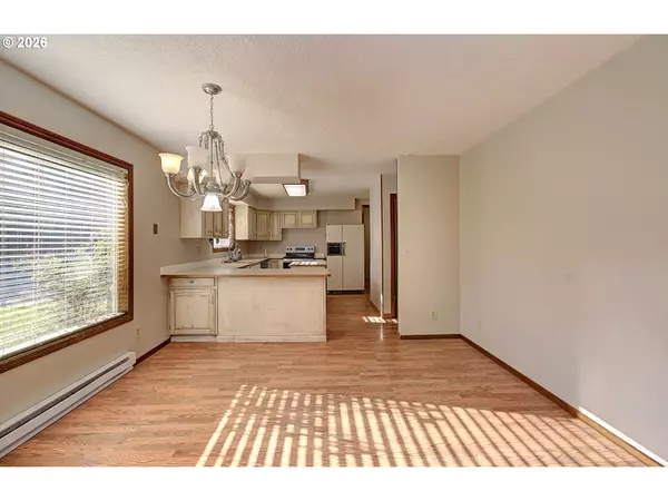 Longview, WA 98632,100 INGLEWOOD DR