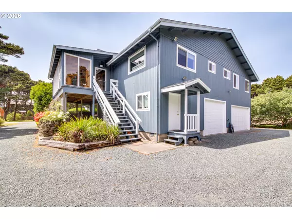 Bandon, OR 97411,3085 BEACH LOOP DR SW