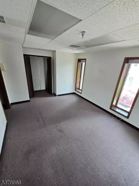 North Plainfield Boro, NJ 07060,25 Craig Pl