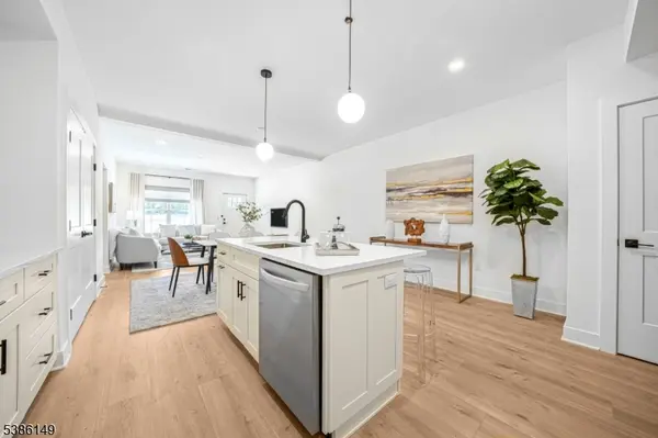 Montville Twp., NJ 07082,106 Encampment Ct