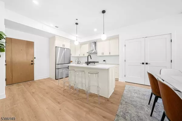 Montville Twp., NJ 07082,106 Encampment Ct