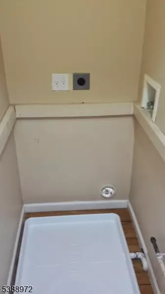 City Of Orange Twp., NJ 07050,196 Lafayette Street