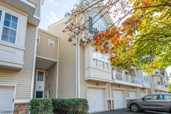 Pompton Lakes Boro, NJ 07442,246 Ridge Dr