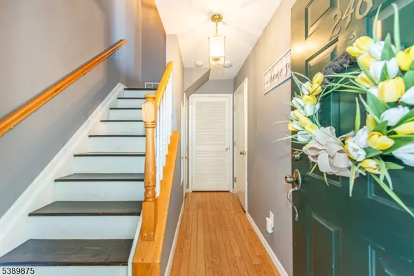 Pompton Lakes Boro, NJ 07442,246 Ridge Dr