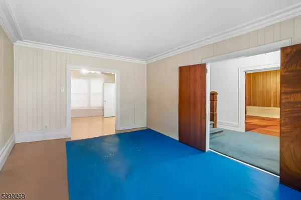 Newark City, NJ 07112,124 Vassar Ave