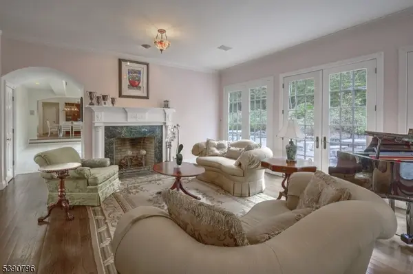 6 Wright Ln, Mendham Twp., NJ 07931