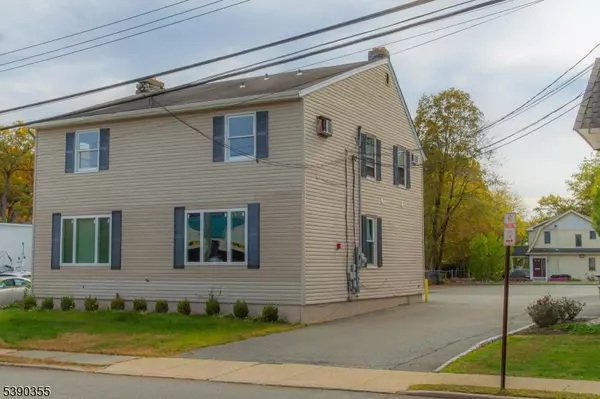 Boonton Town, NJ 07005,360 Hawkins Pl