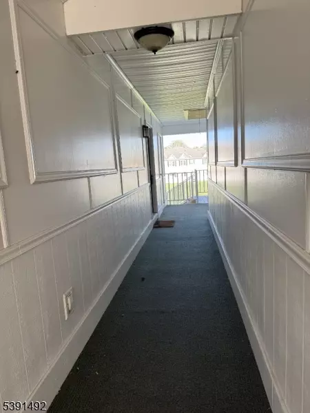 Bridgewater Twp., NJ 08807,2104 Doolittle Dr #2104