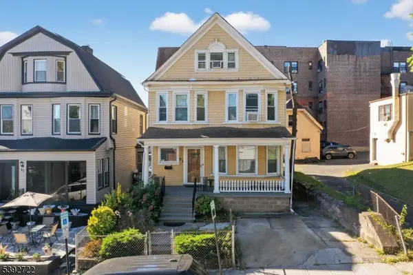 East Orange City, NJ 07018,53 Wilcox Ave