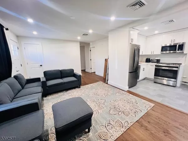 Clark Twp., NJ 07066,275 Valley Rd