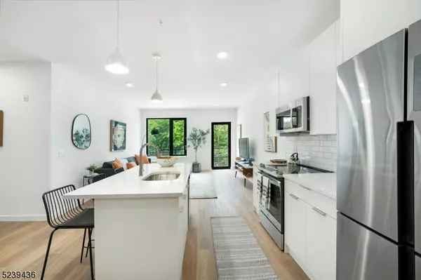 Plainfield City, NJ 07062,803 South Ave #503