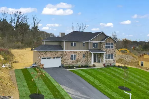 Hardyston Twp., NJ 07419,7 Emerald Dr