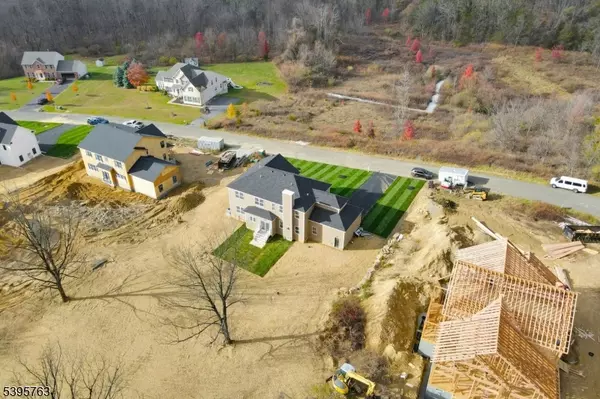 Hardyston Twp., NJ 07419,7 Emerald Dr