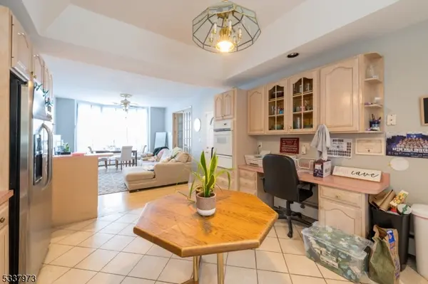 120 Milligan Pl, South Orange Village Twp., NJ 07079