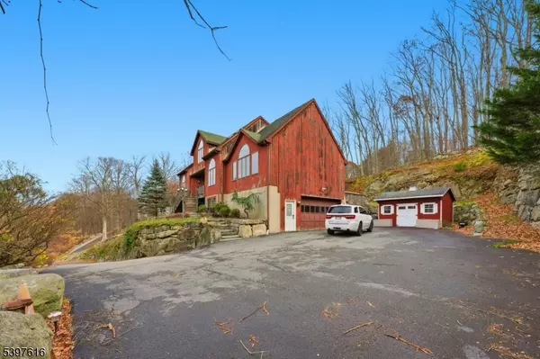 Byram Twp., NJ 07874,11 Joan Dr