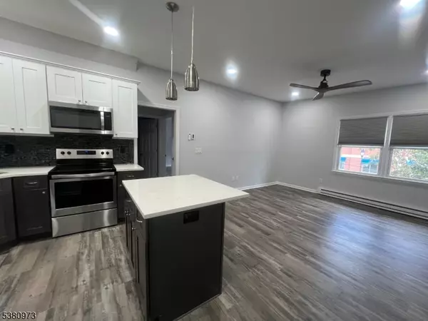 Pequannock Twp., NJ 07444,599 Newark Pompton Tpke