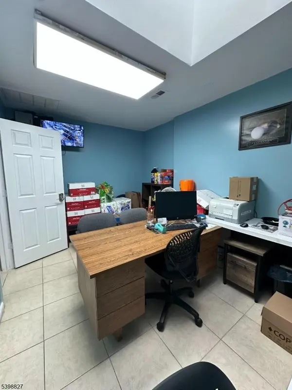 1151 Main Ave, Clifton City, NJ 07011