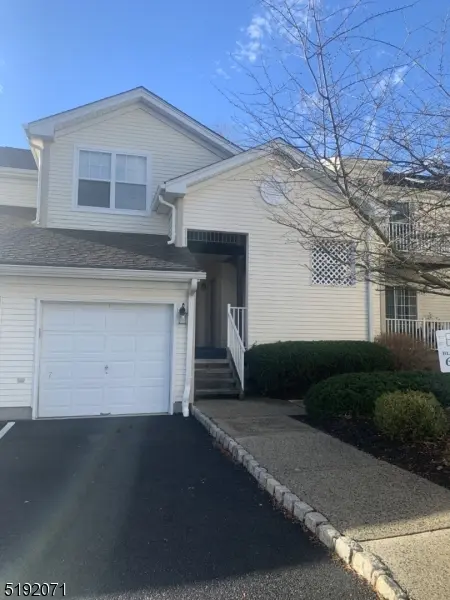 1 Potomac Dr Condo, Bernards Twp., NJ 07920