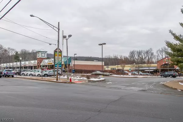 Boonton Town, NJ 07005,334 W MAIN ST