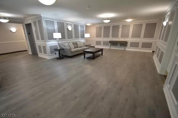 Netcong Boro, NJ 07857,1 Jenny Lind St Unit 11