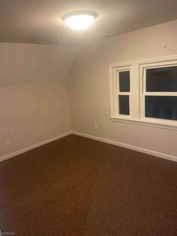 Springfield Twp., NJ 07081,38 Morris Ave #3