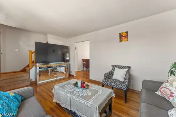 Clifton City, NJ 07012,59 Susan Ct