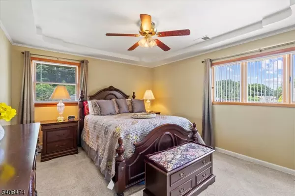 South River Boro, NJ 08882,19 Frandsen Ave