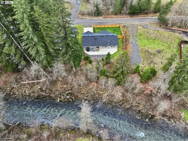 Carson, WA 98610,202 EDGEWATER DR