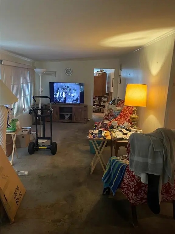 Davie, FL 33324,8581 SW 20th Pl